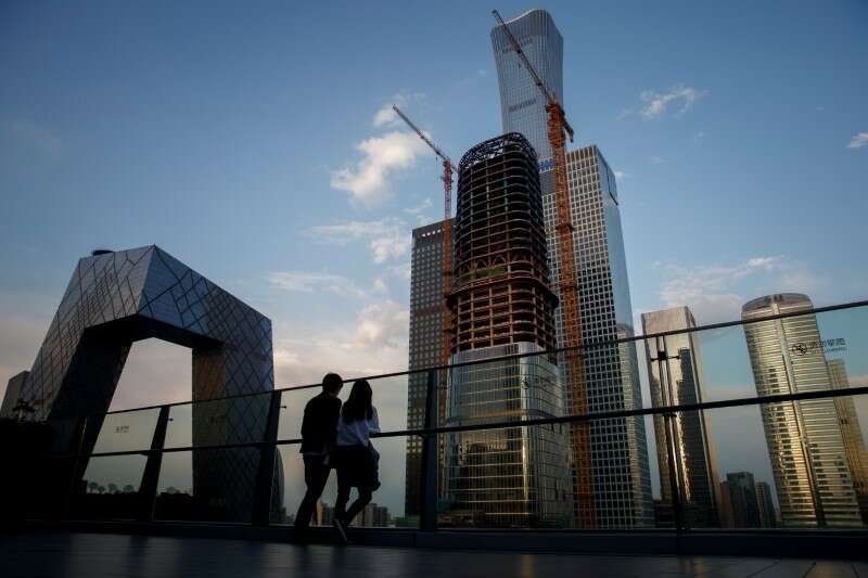 Chiński sektor usług rośnie w najwolniejszym tempie od 10 miesięcy w lutym: Caixin PMI By Reuters