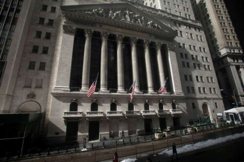 Wall Street otwiera się głównie niższa jak OPEC + pcha cena ropy wyższej; Dow Ekes Out Gain przez Investing.com