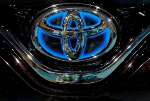 Toyota dice desarrollar combustibles alternativos con otros fabricantes de vehículos japoneses por Reuters