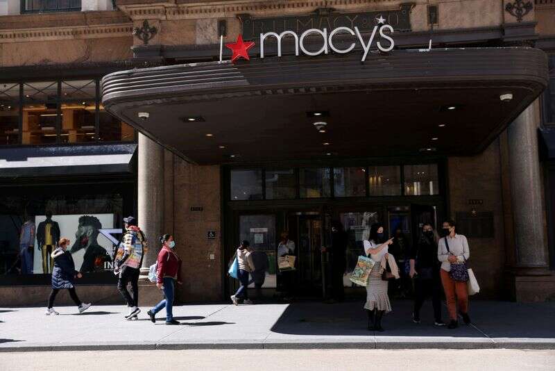 Macy\’s, Kohls, Nvidia Rise Premararket; Cisco Falls von investing.com