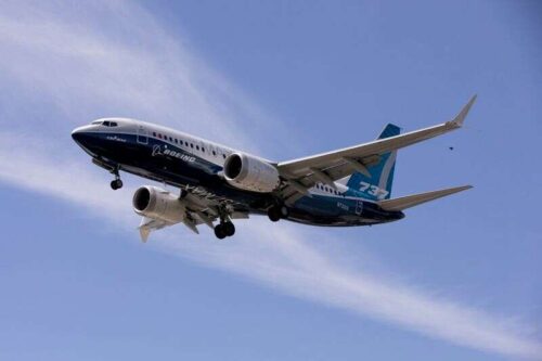 China satisfecha con los cambios de Boeing 737 MAX, busca comentarios de la industria – documento de Reuters