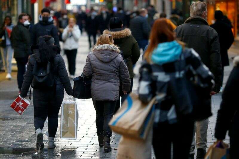 Venta minorista de zona euro en octubre en compras no alimentarias por Reuters