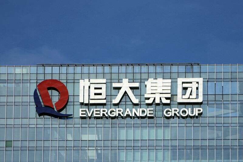 El Evergrande de China busca asesoramiento legal sobre HK Rural Triver por Reuters