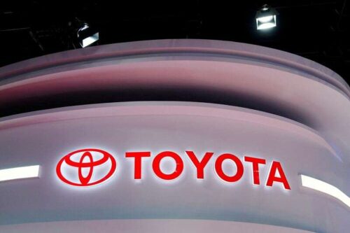 TOYOTA Raporty 10,4% skok w USA sprzedaży samochodowej na 2021 przez Reuters