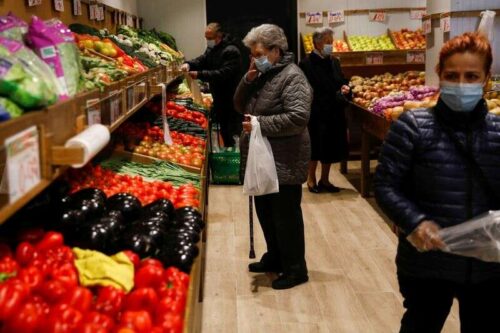 La inflación española se ralentiza a 6% y / a en enero en los menores costos de energía por Reuters